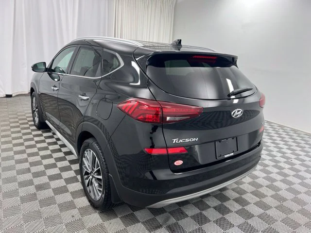 Used 2021 Black Hyundai Limited image 6