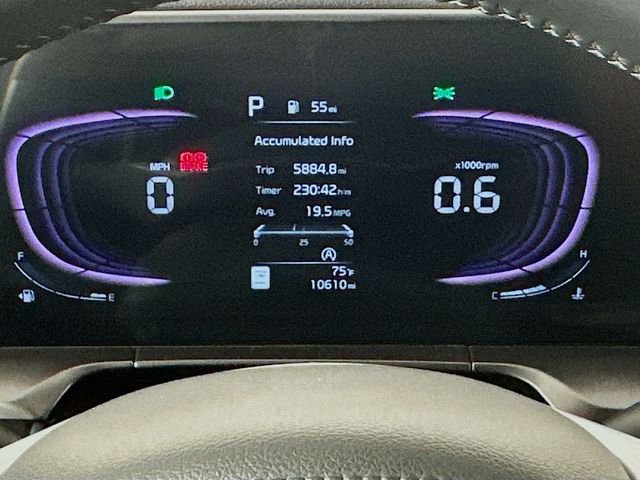 Used 2025 Silver Kia S image 2