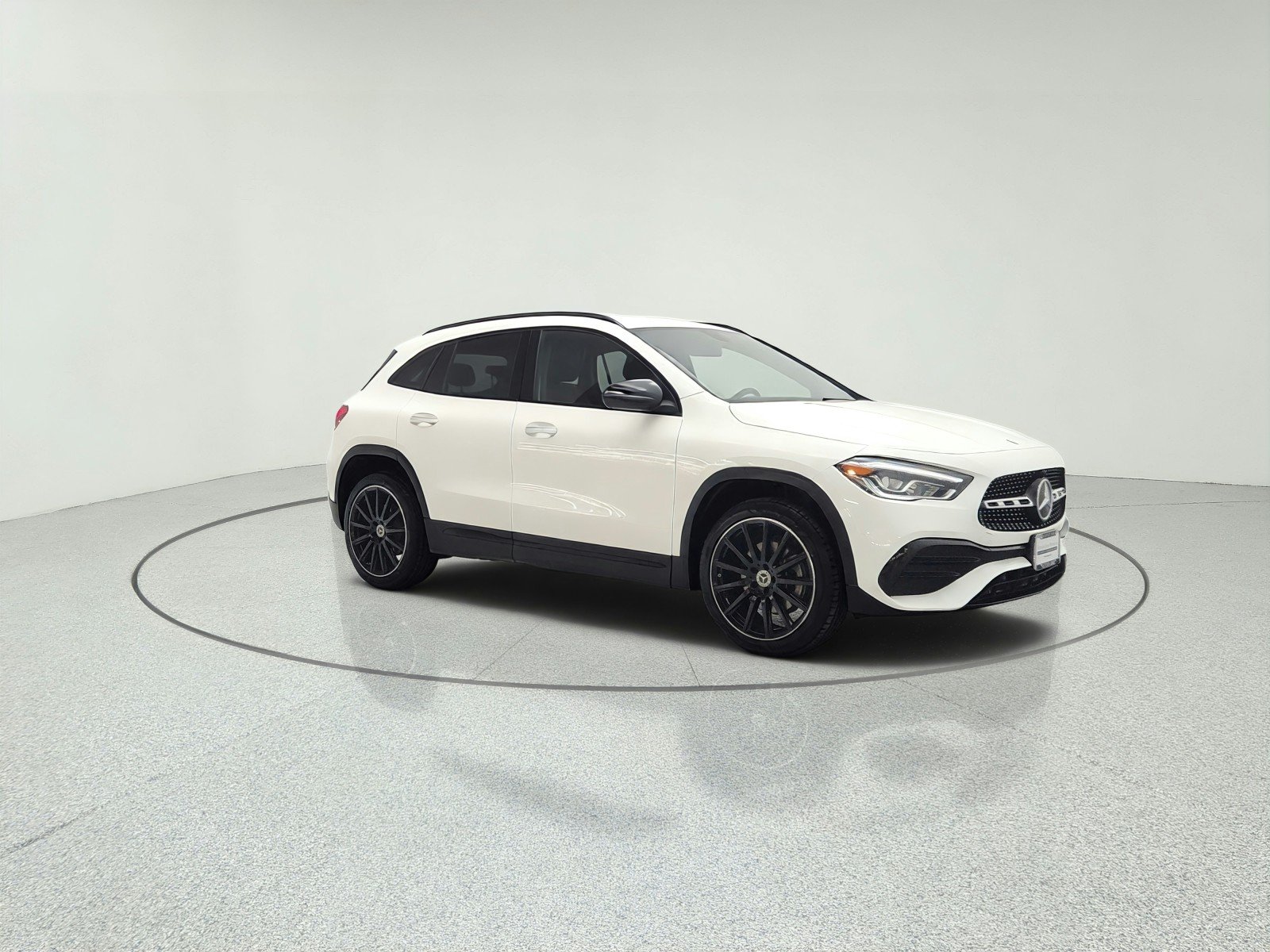 Used 2023 Polar White Mercedes-Benz GLA 250 SUV image 3