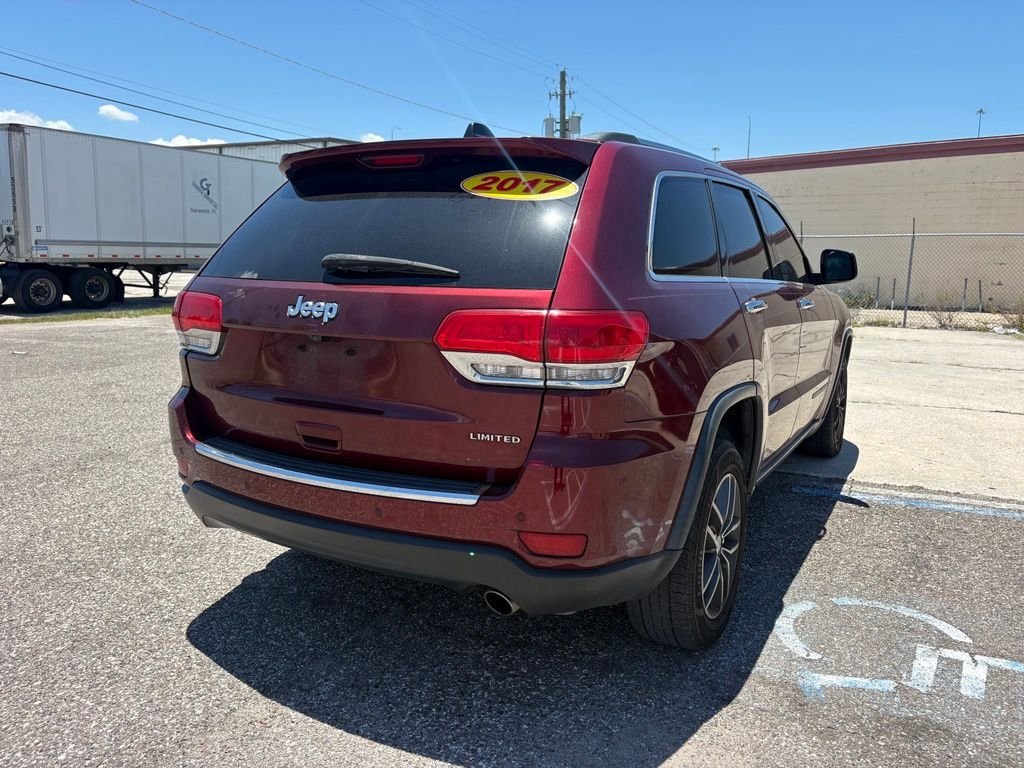 Used 2017 Red Jeep Limited image 3