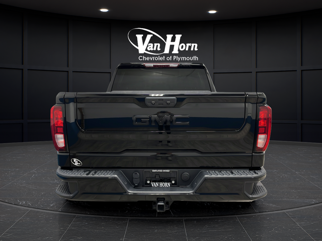 Used 2022 Onyx Black GMC Elevation image 4