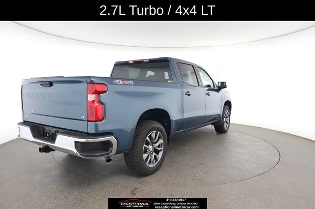Used 2024 Blue Chevrolet LT image 18