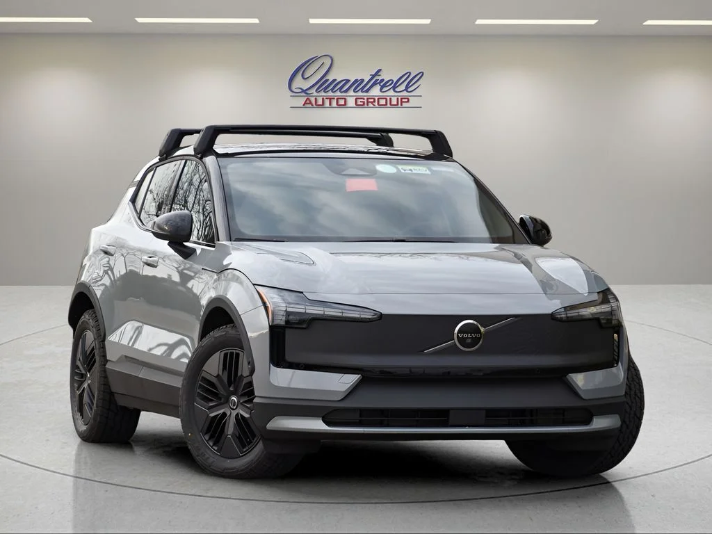 2026 Volvo EX30 Twin Motor Cross Country Ultra's photo