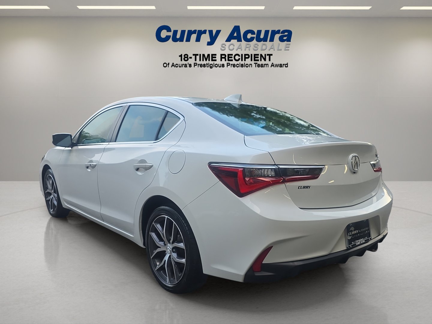 Used 2019 White Acura w/Premium Pkg image 3
