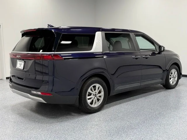 Used 2023 Blue Kia LX image 10