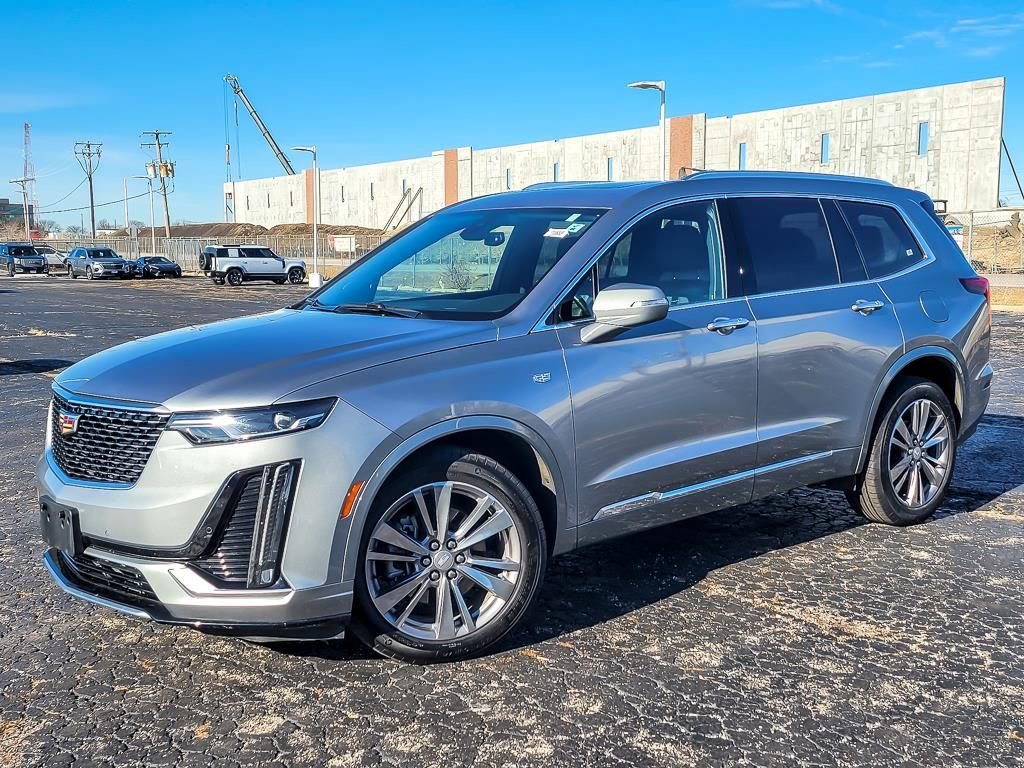 2025 CADILLAC XT6 - Image 1