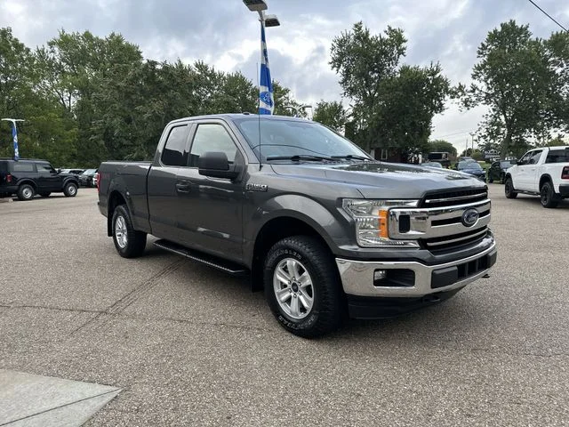 Used 2018 Gray Ford XLT image 11