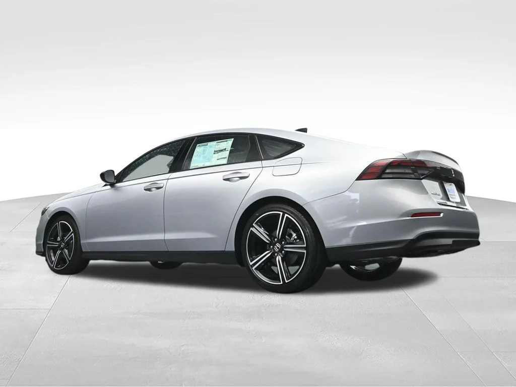 New 2026 Solar Silver Metallic Honda SE image 25