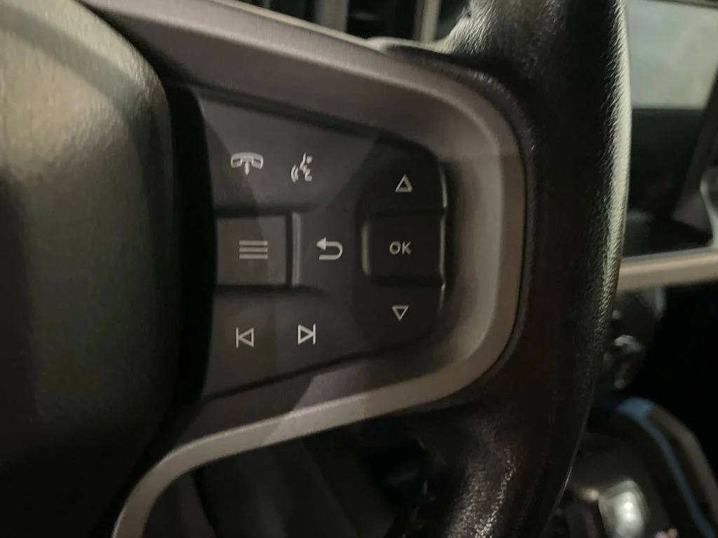 Used 2022 CYBER ORANGE MET TRI-COAT Ford Wildtrak image 15