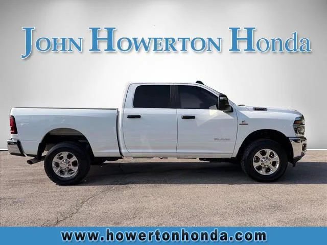 Used 2025 White Ram Big Horn image 3