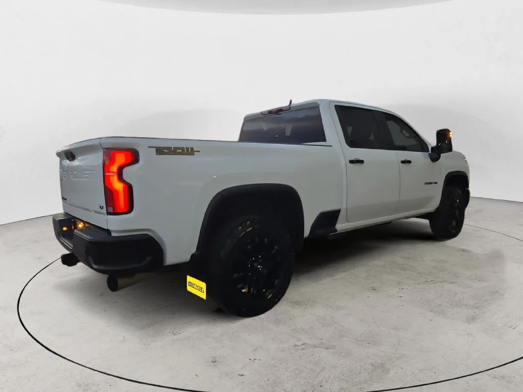 2026 Chevrolet Silverado 2500HD LT - Photo 8