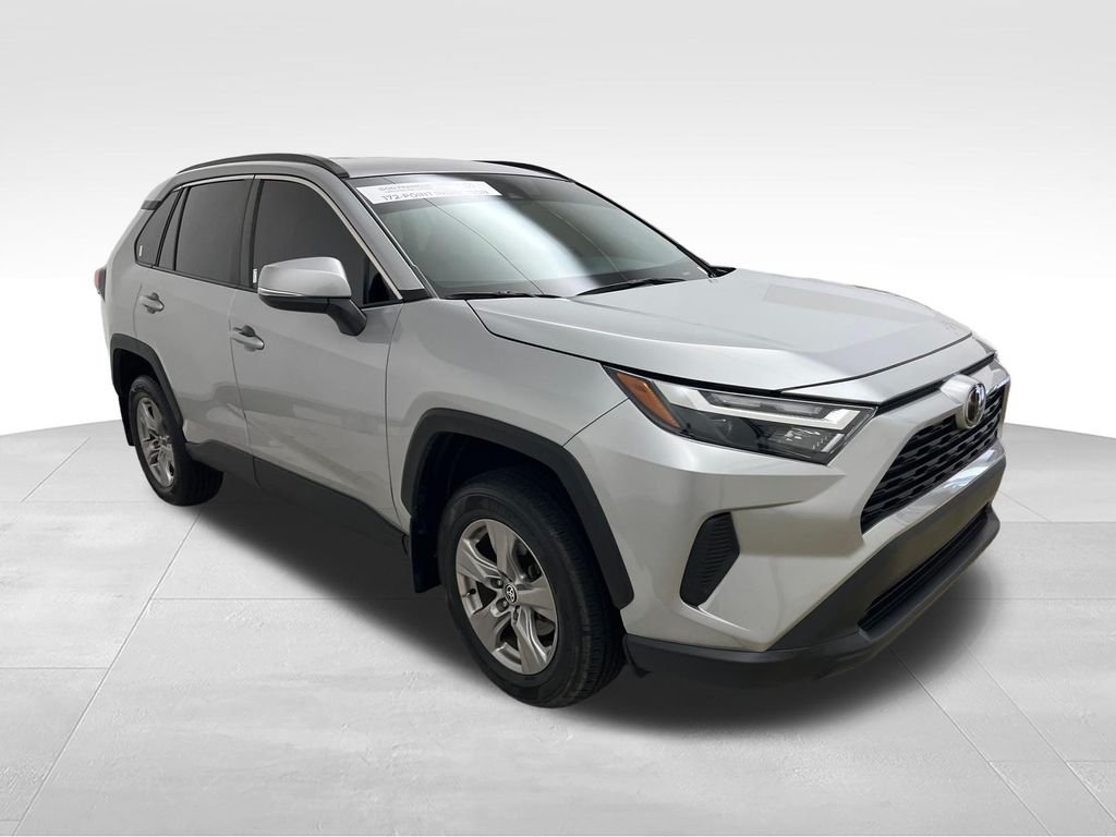 Used 2023 Silver Toyota XLE image 7