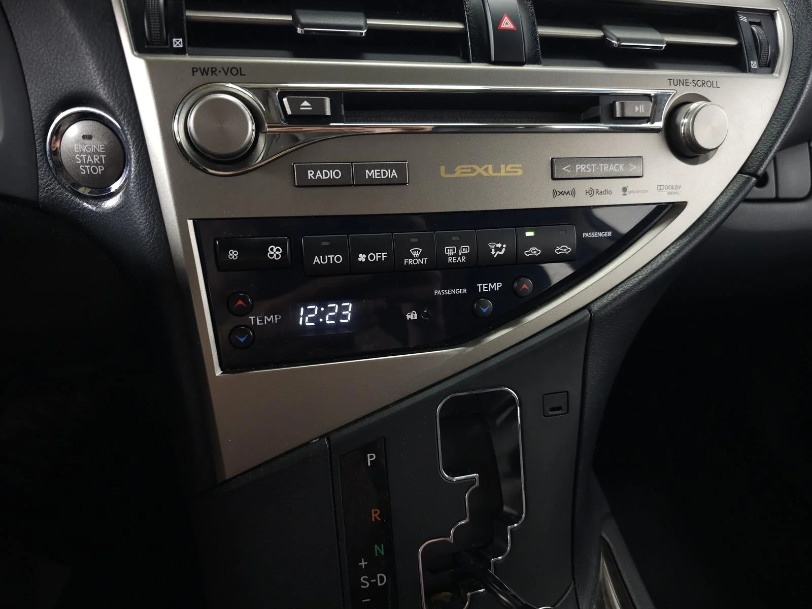 Used 2014 Gray Lexus PREMIUM image 24