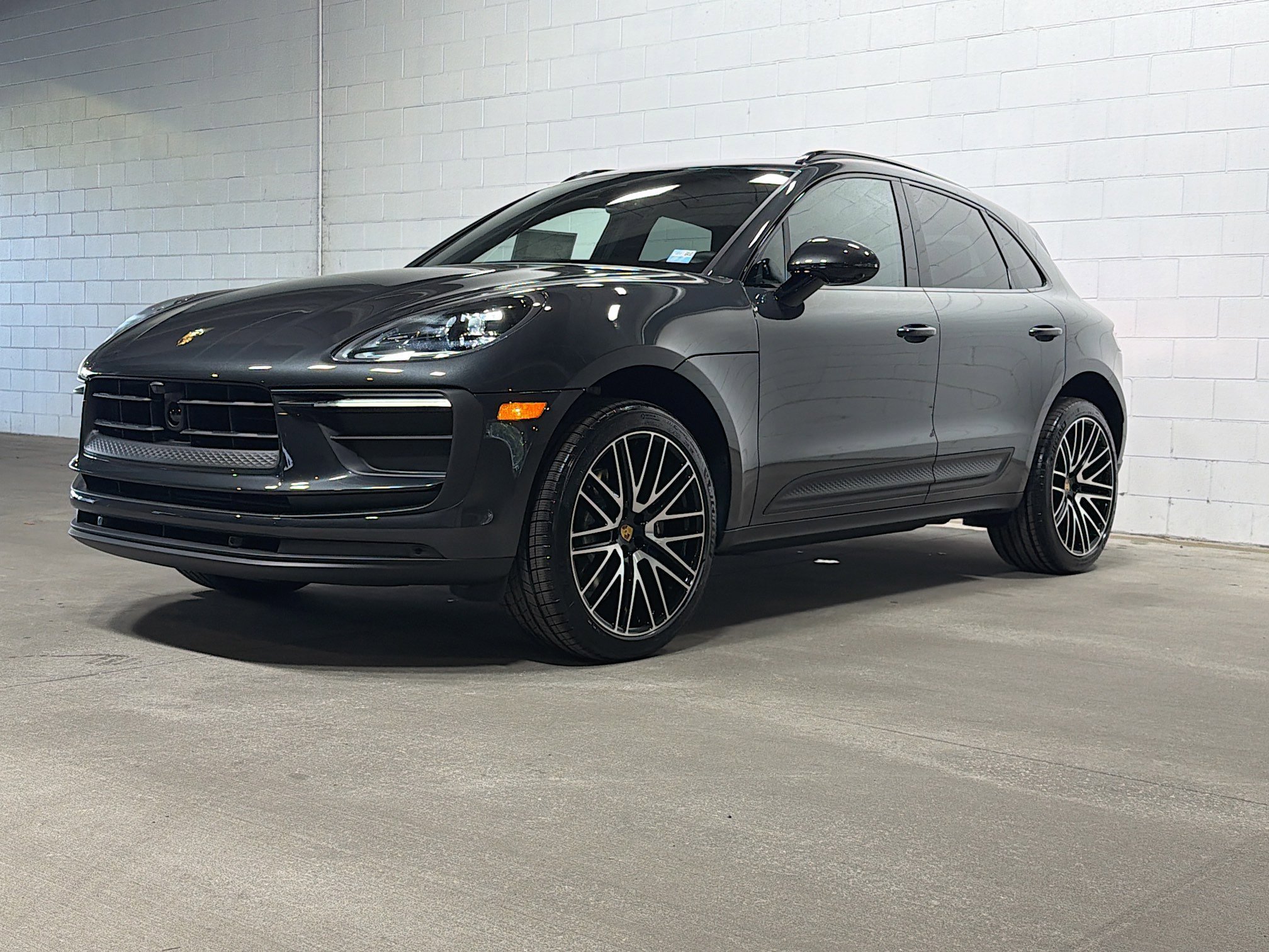 2026 Porsche Macan's photo