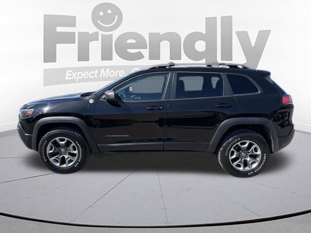 Used 2019 Black Jeep Trailhawk image 3