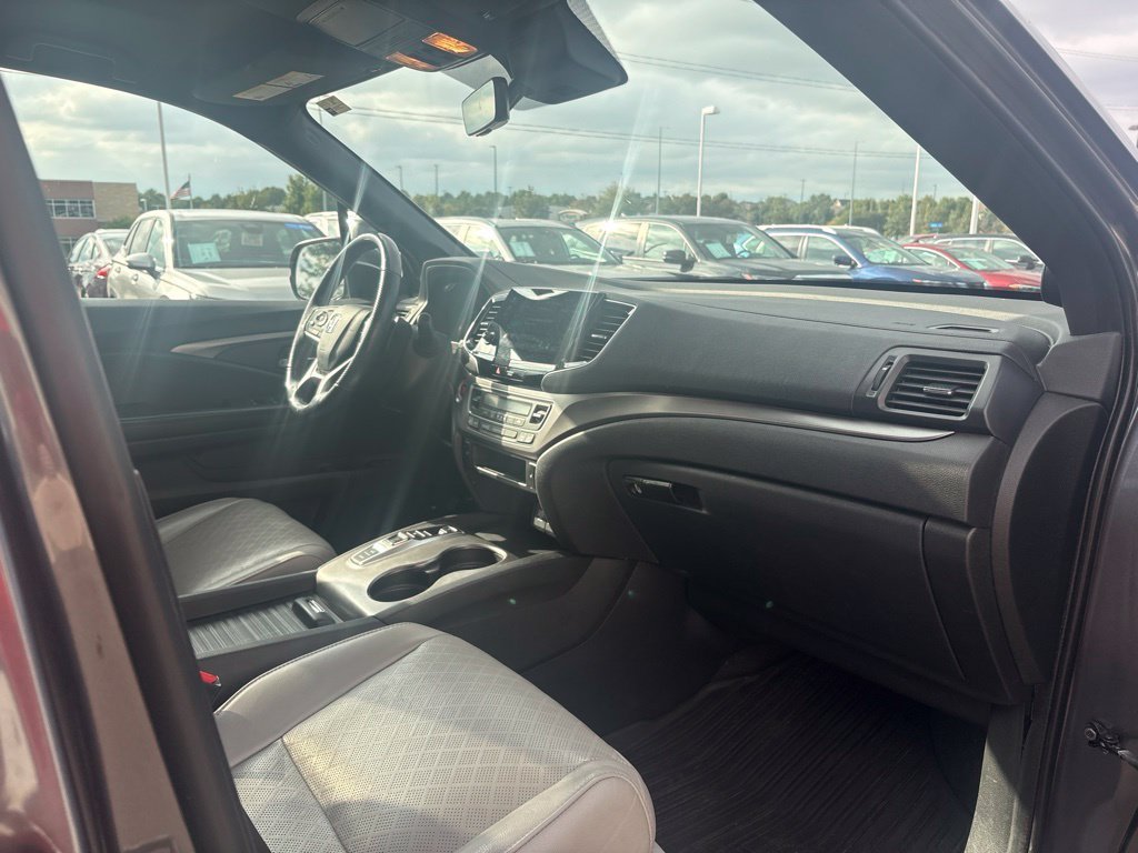 Used 2019 Gray Honda EX-L image 27