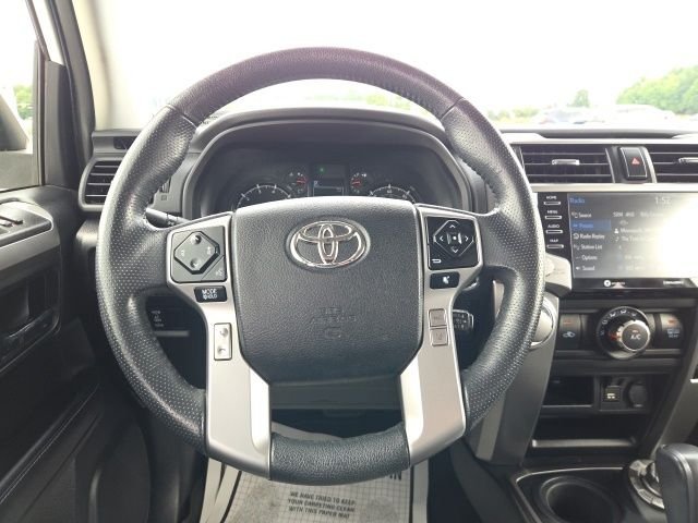 Used 2020 White Toyota SR5 Premium image 12