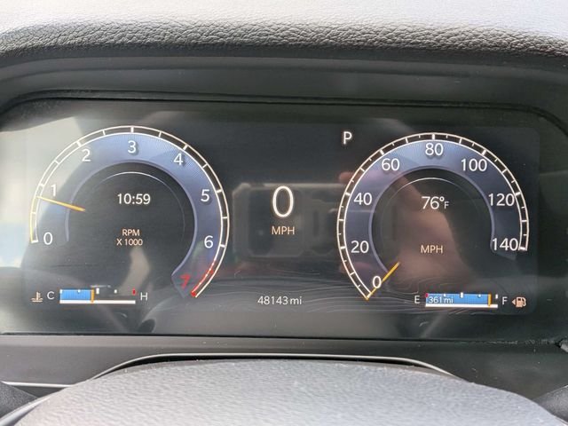 Used 2024 Gray Jeep Altitude image 32