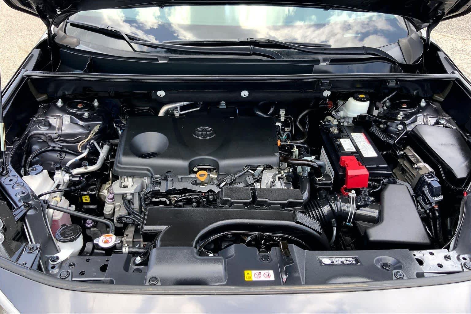 Used 2021 Magnetic Gray Metallic Toyota LE image 31