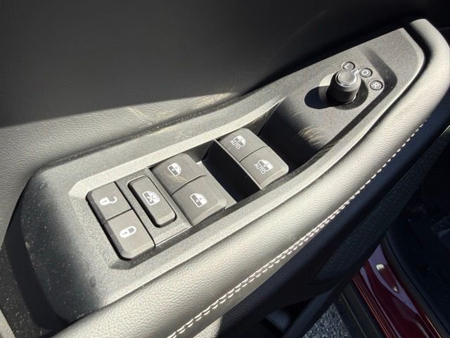 New 2026 Velvet Red Pearl-Coat Exterior Paint Jeep Laredo image 19