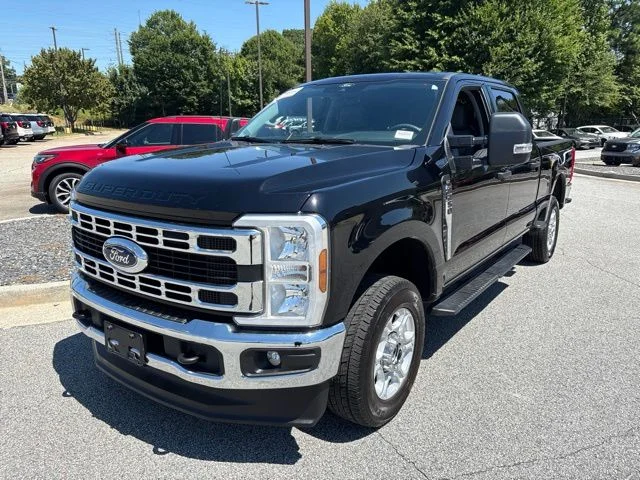 Used 2026 Black Ford XLT image 4