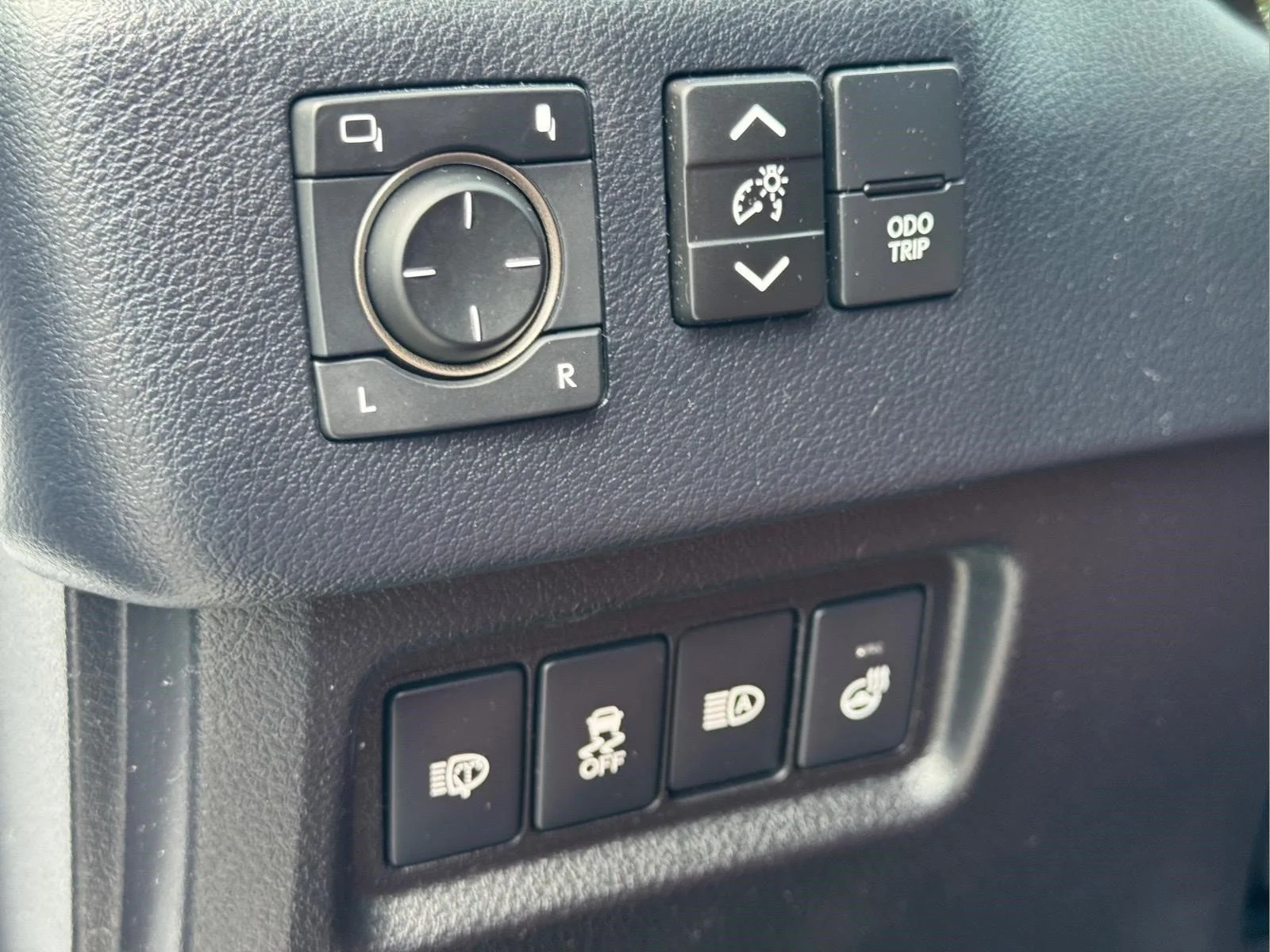 Used 2021 Starfire Pearl Lexus GX 460 Premium image 19