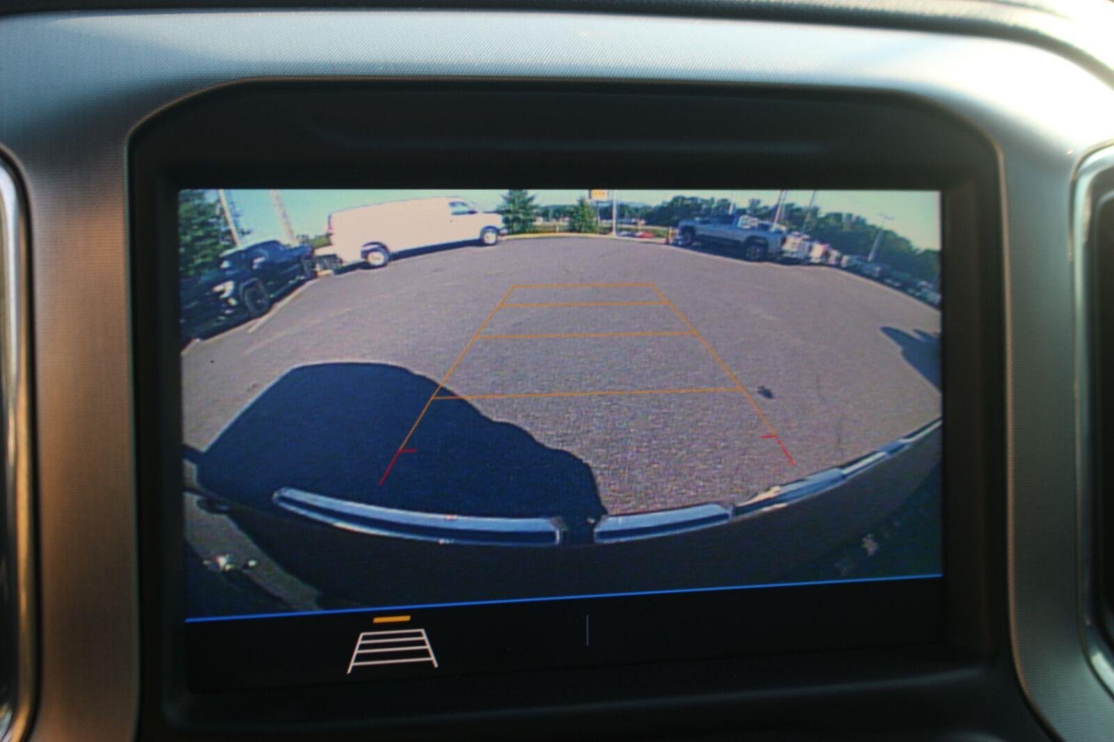 Used 2020 ONYX BLACK GMC Elevation image 23