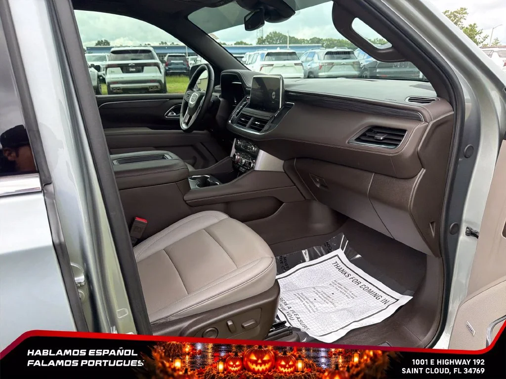 Used 2024 Sterling Metallic GMC SLT image 34