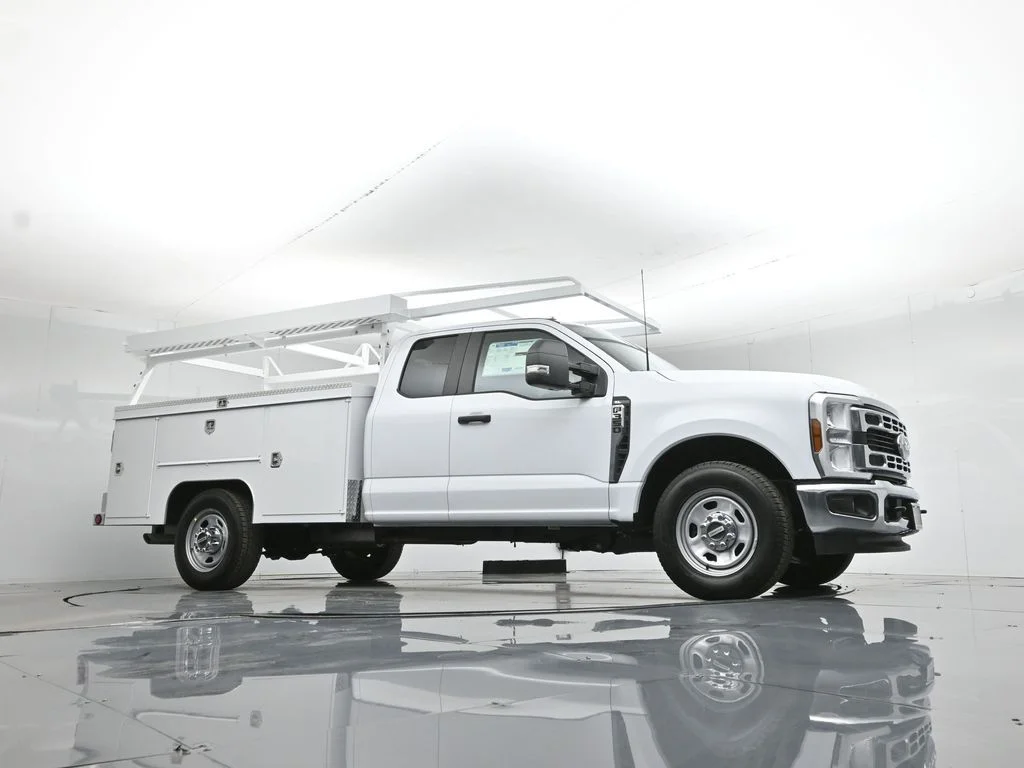 New 2026 White Ford XL image 2
