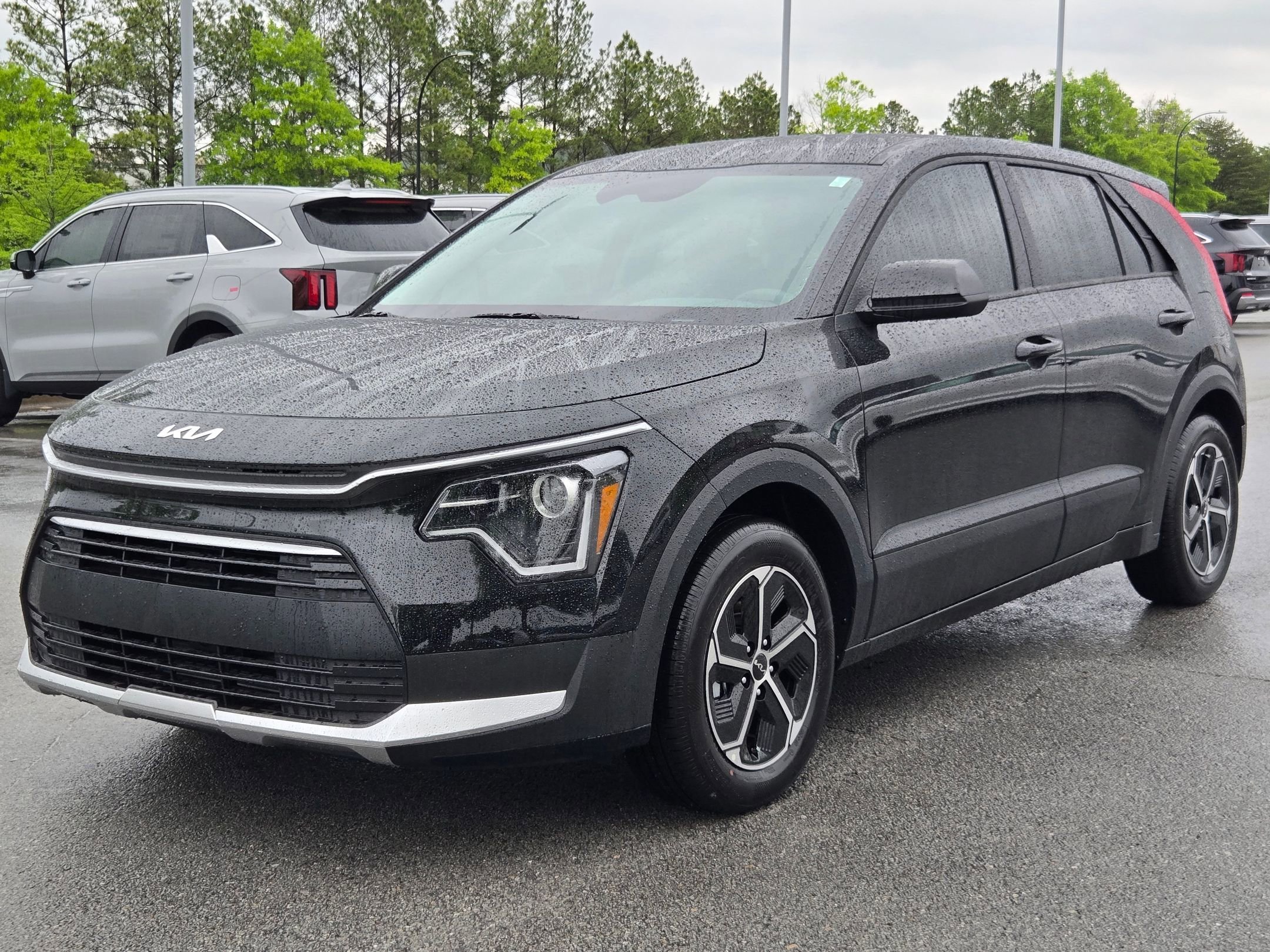 New 2026 Aurora Black Pearl Kia LX image 3