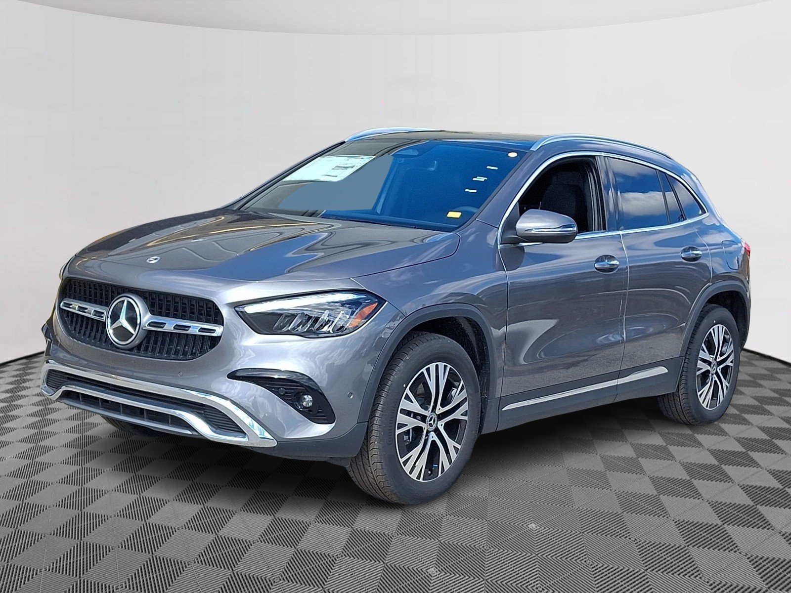 New 2026 Mountain Grey Metallic Mercedes-Benz GLA 250 image 3