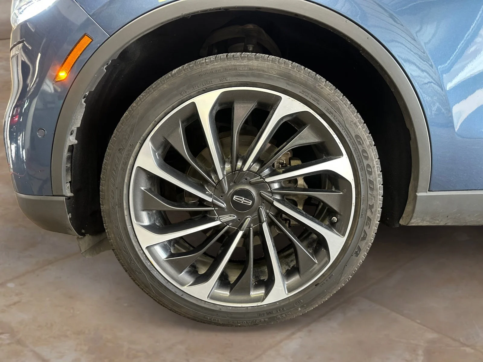 Used 2020 Blue Diamond Metallic Lincoln Reserve image 31