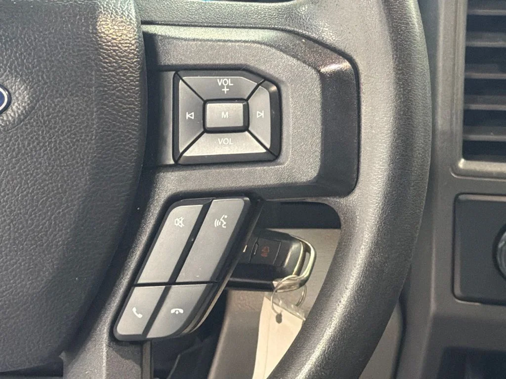 Used 2019 Oxford White Ford XL image 18