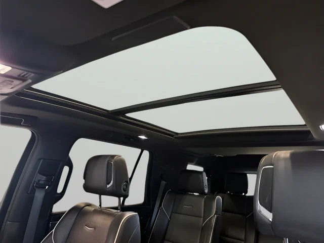 2022 Cadillac Escalade Premium Luxury - Photo 18