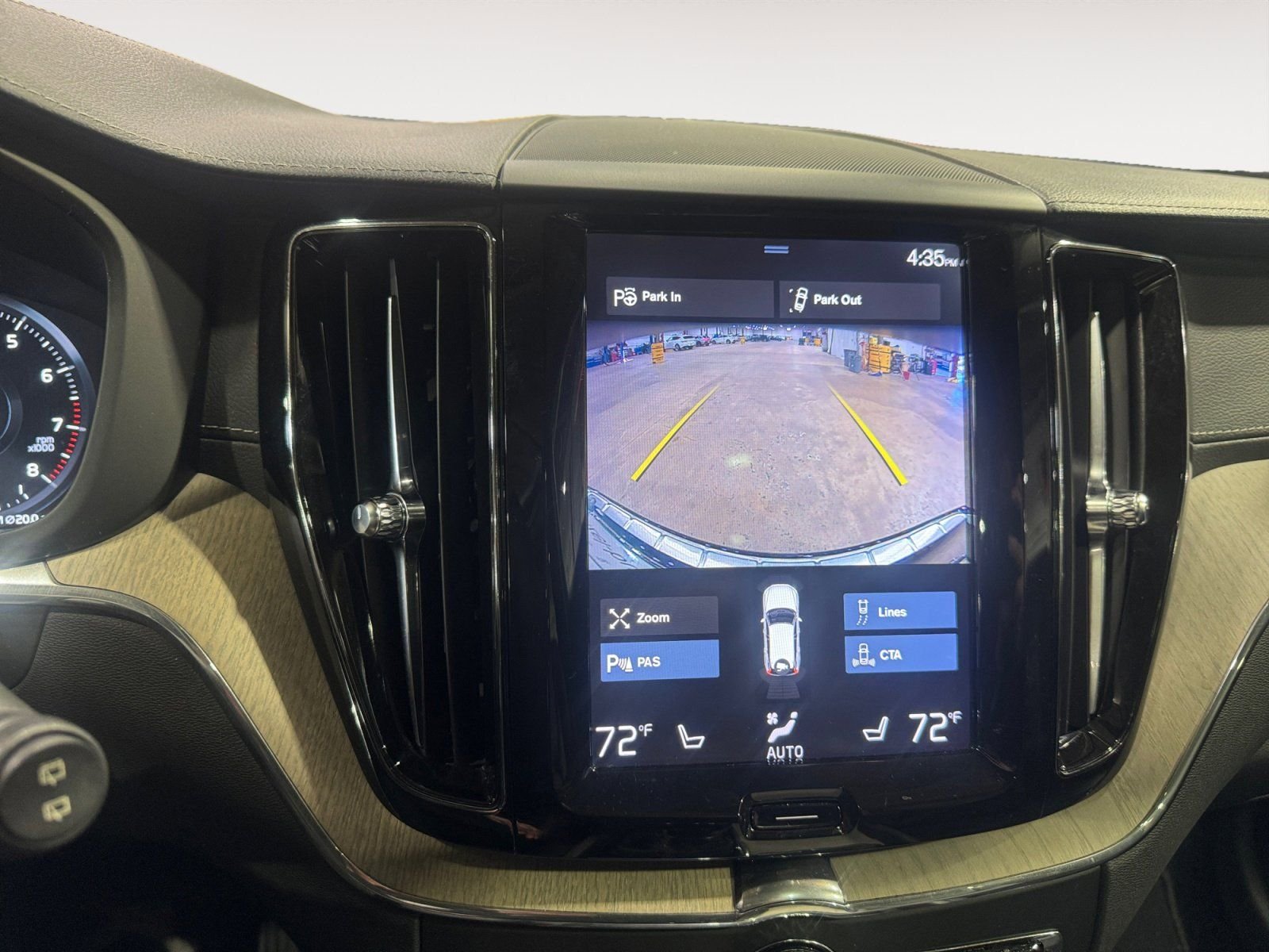 Used 2018 Black Volvo T6 Inscription image 23