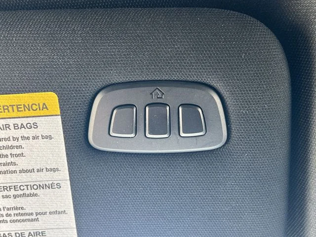 Used 2025 White Ford Platinum image 25