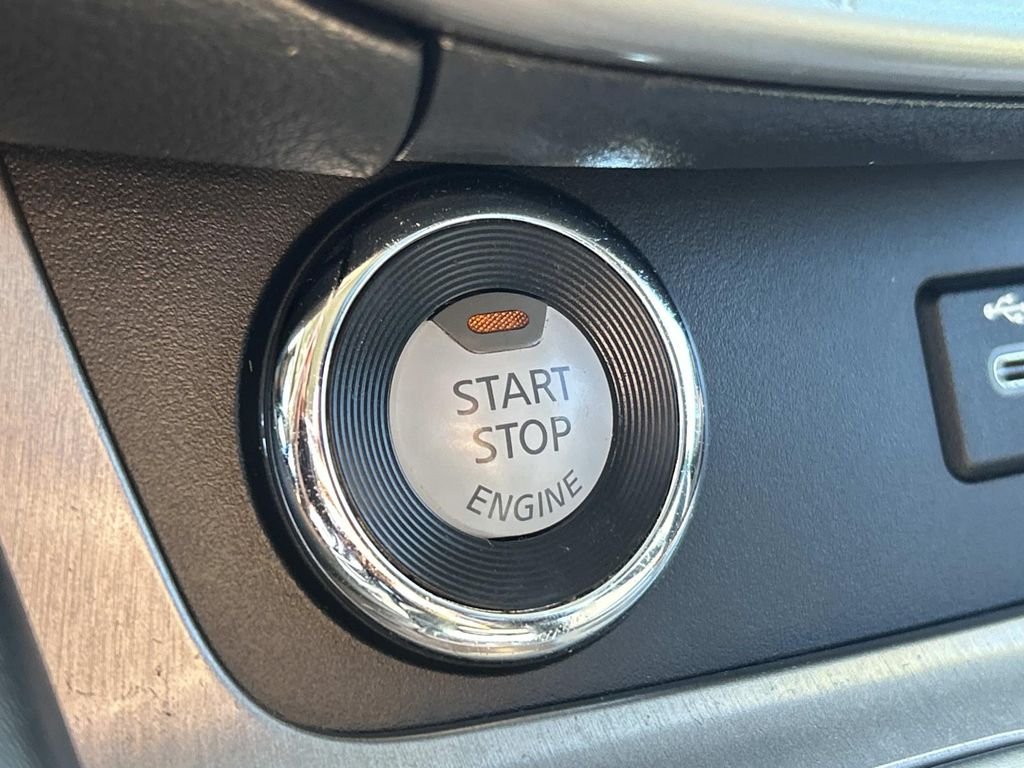 Used 2021 Gray Nissan S image 25