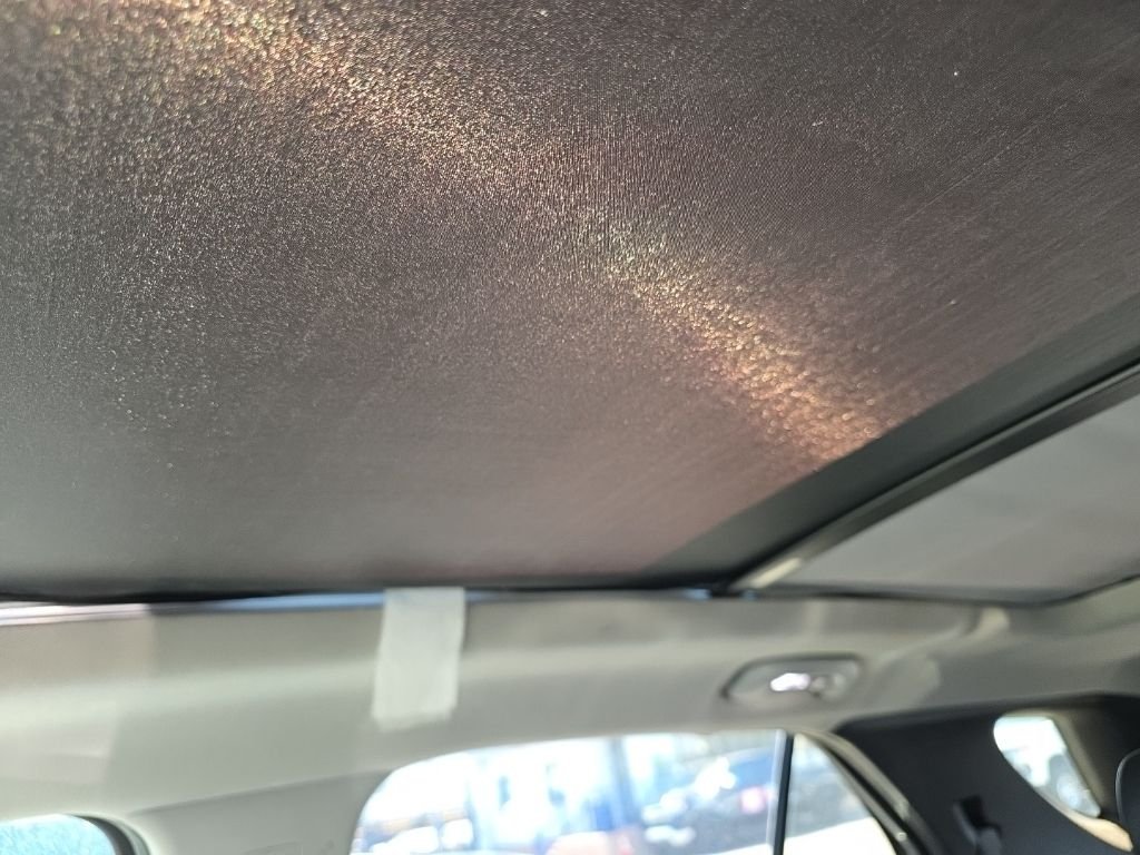 Used 2018 White Chevrolet Premier image 19