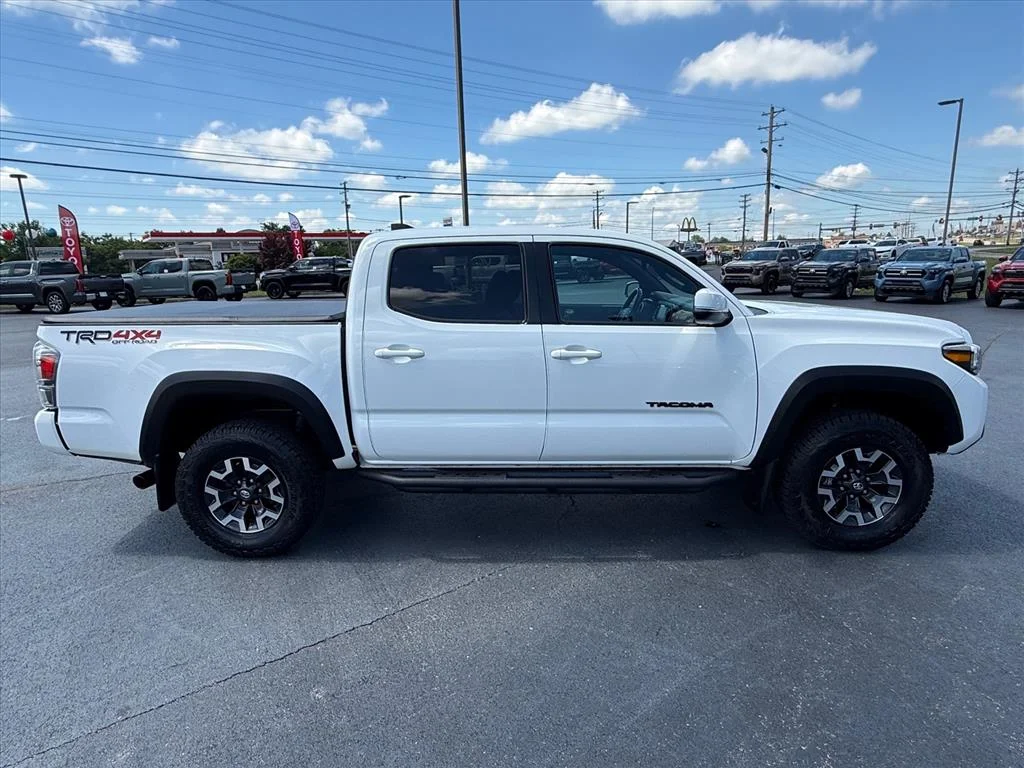 Certified Used 2023 Ice Toyota TRD Off-Road V6 image 8