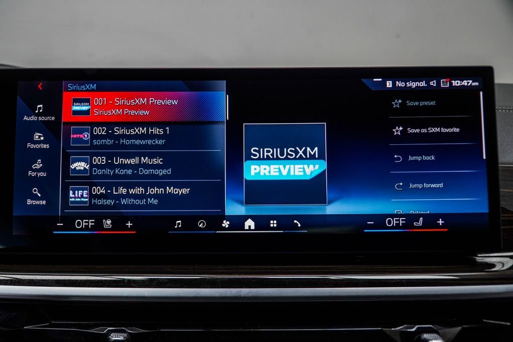 Used 2024 Blue BMW M60i image 32