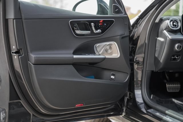 New 2026  Mercedes-Benz C 300 image 81