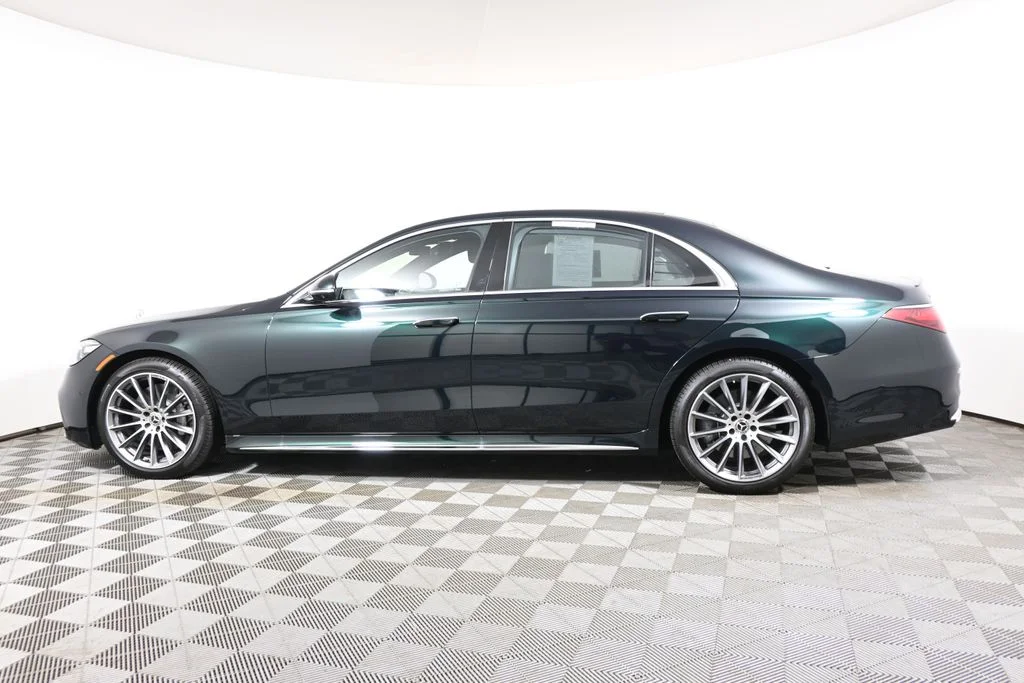 Certified Used 2026 Green Mercedes-Benz S 580 image 2