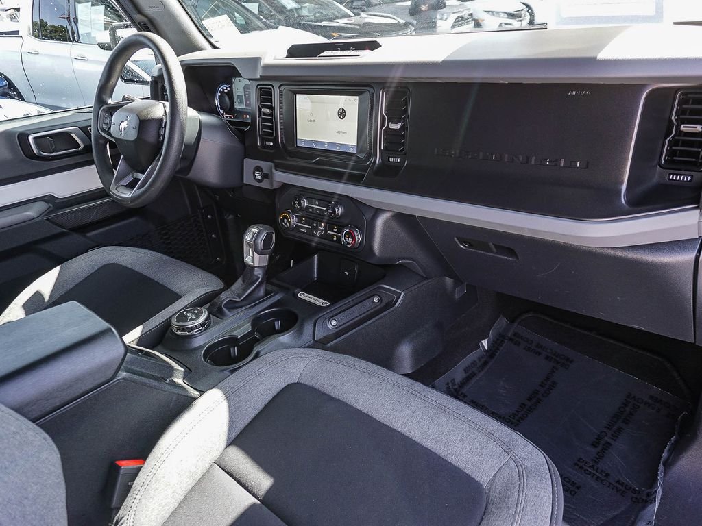Used 2023 White Ford Base image 15