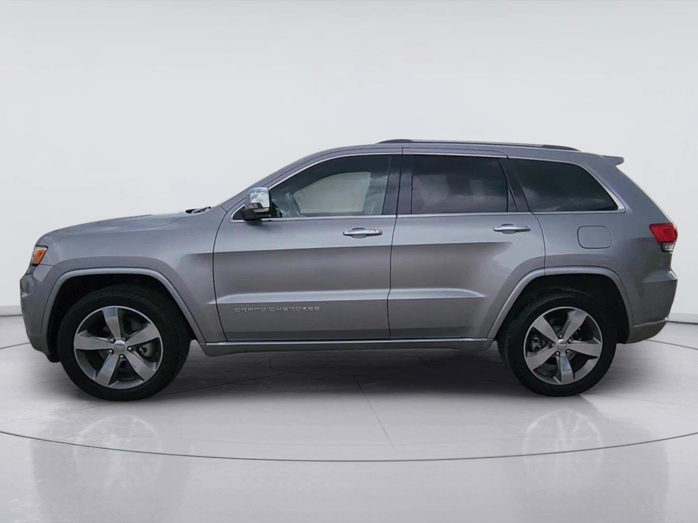 2015 Jeep Grand Cherokee Overland Silver at Auto Boutique Texas