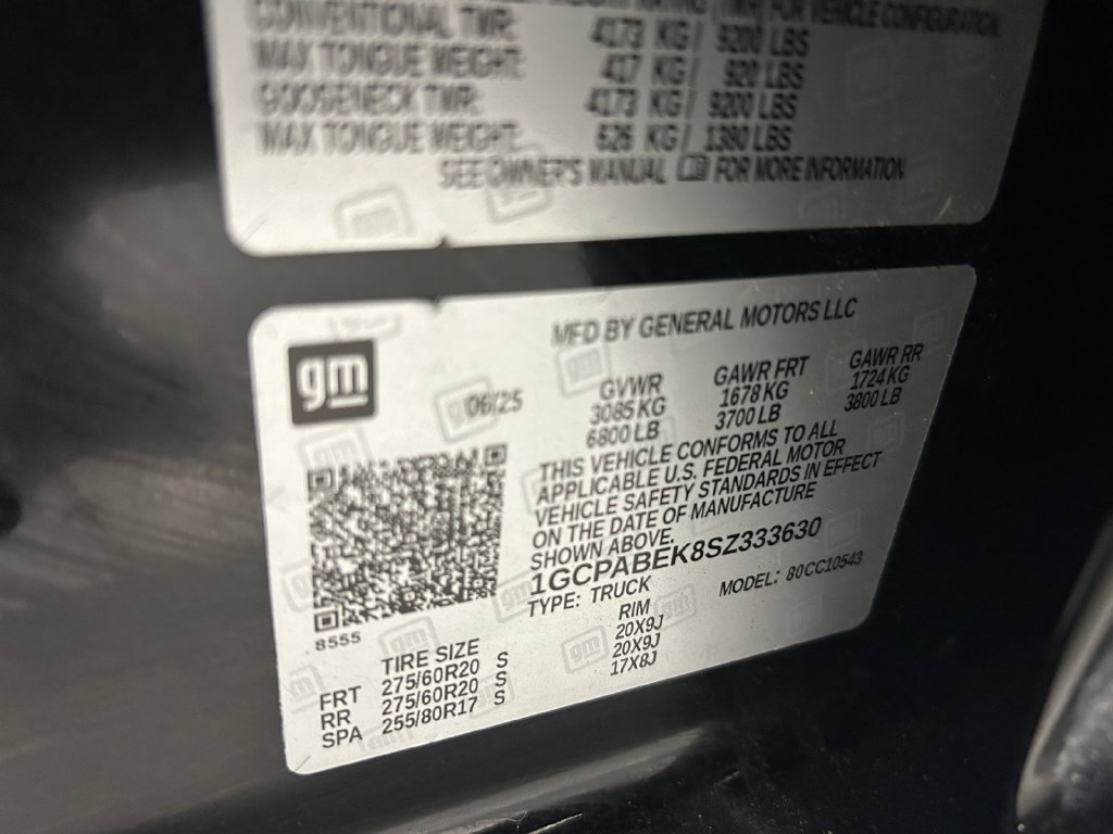 Used 2025 Black Chevrolet Custom image 18
