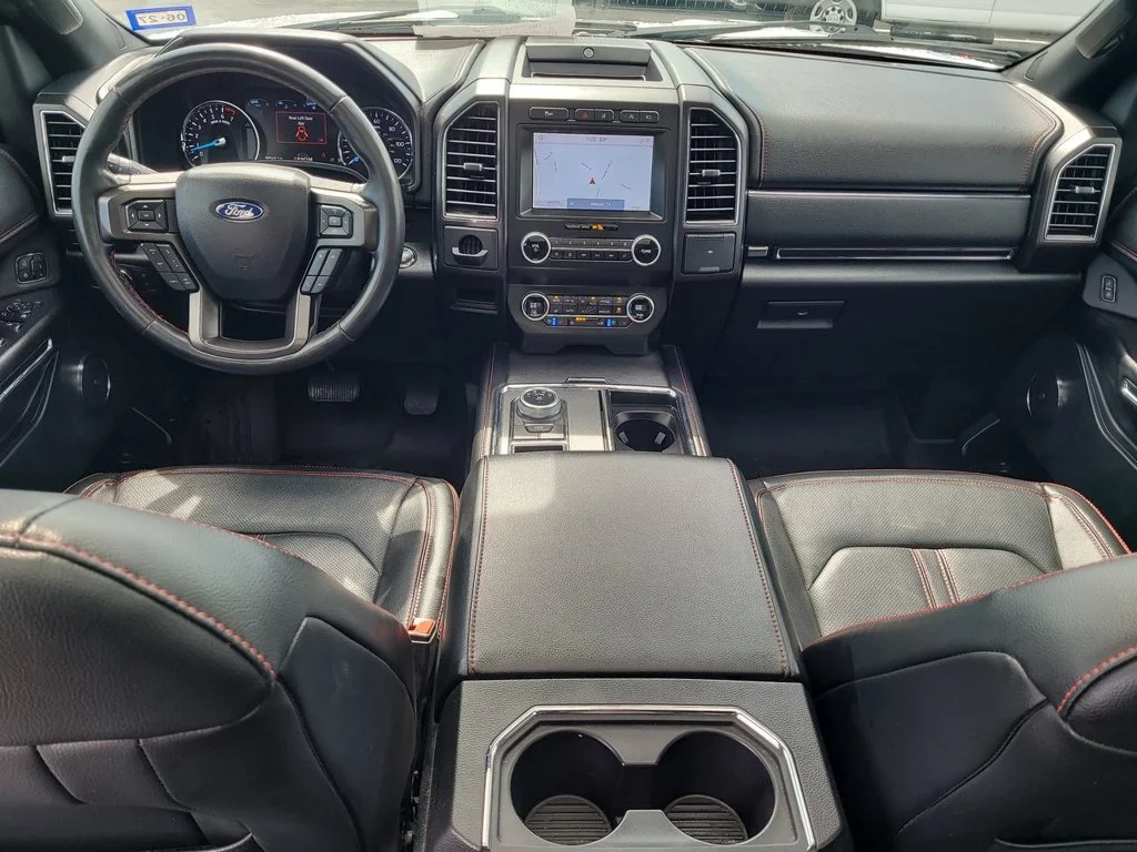 Used 2021 White Ford Limited image 21