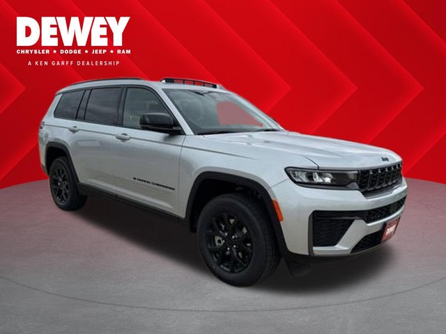 2026 Jeep Grand Cherokee L Laredo Altitude