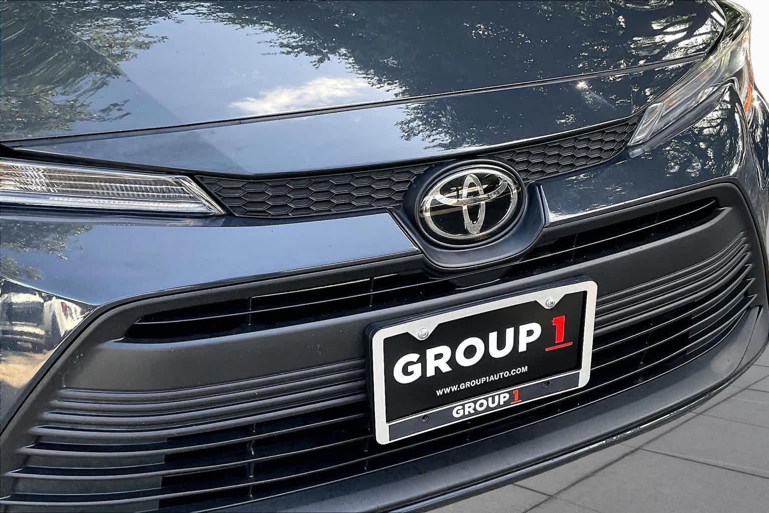 Used 2023 Underground Toyota LE image 30