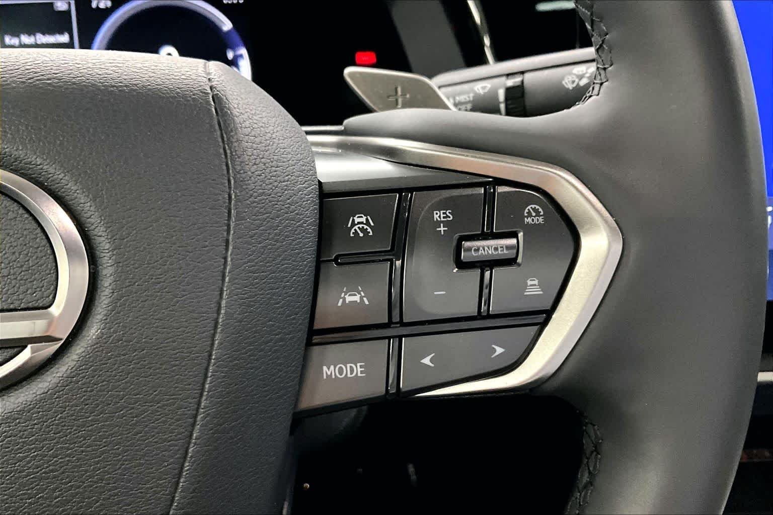 Certified Used 2023 Eminent White Pearl Lexus Premium image 25