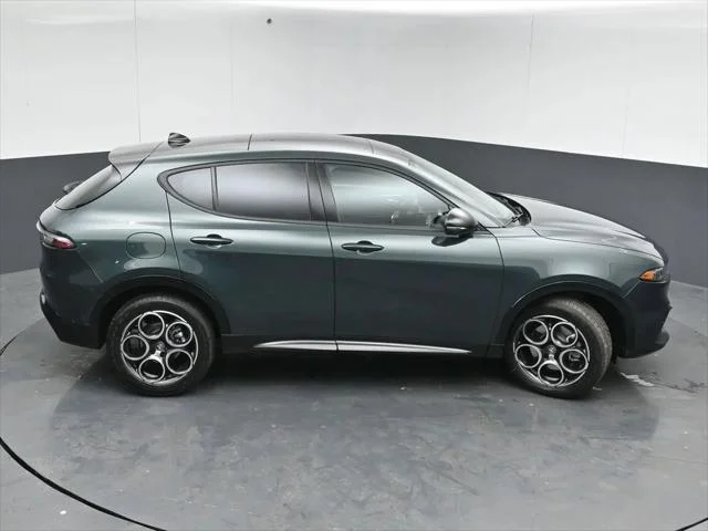 New 2026 Verde Monza (Green) Exterior Paint Alfa Romeo Sprint image 53